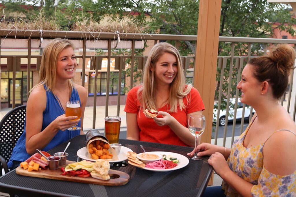 Craftsman patio dining